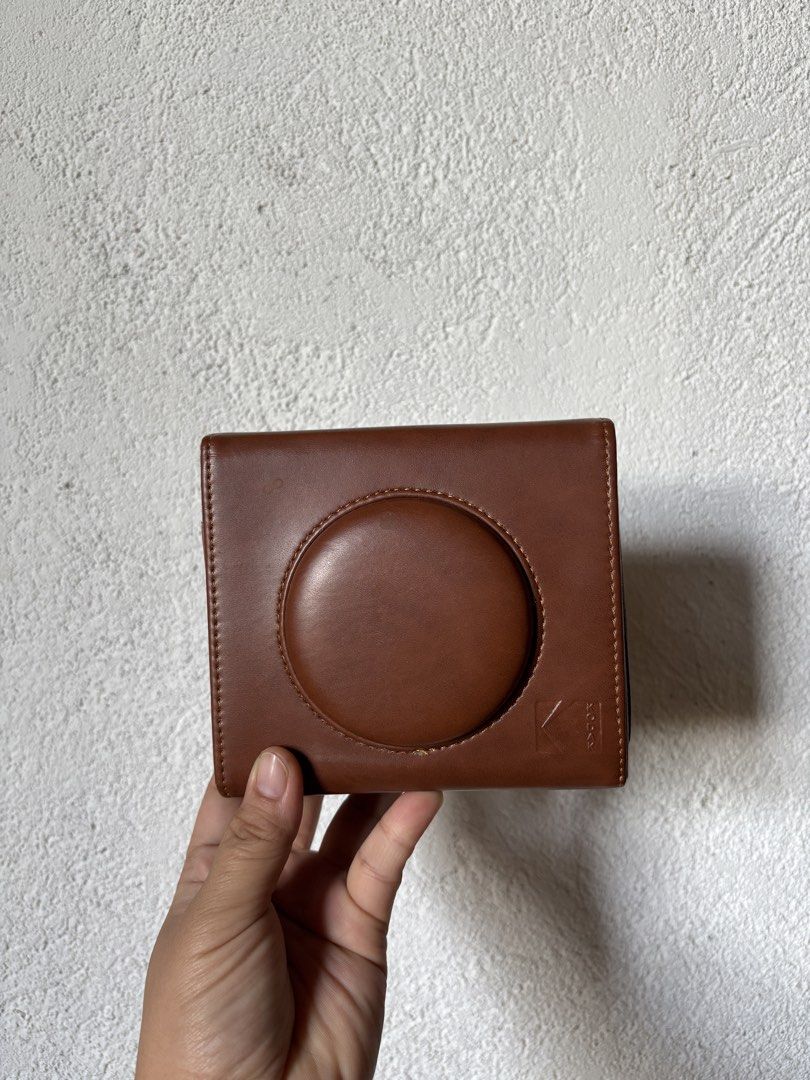 Kodak Mini Shot 3 Case (Category: Camera Bags & Carriers) located in San Juan City. Submitted by prelaabthings (Listing ID 1434391181, Image 1). Description: Decluttering.