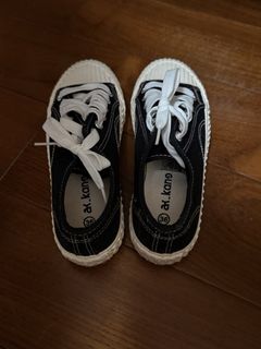 （分類：）位於 。 由 tinaaaovo 提交（商品編號 1434442593，圖片 1）。簡介： 。