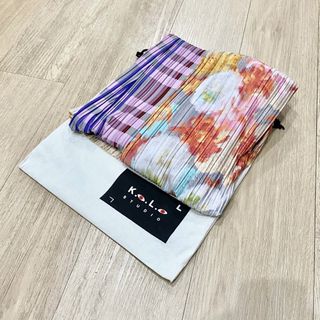 (Kategori: ) berada di . Dikirim oleh declutterbywen (ID iklan 1434492890, Gambar 1). Deskripsi: .