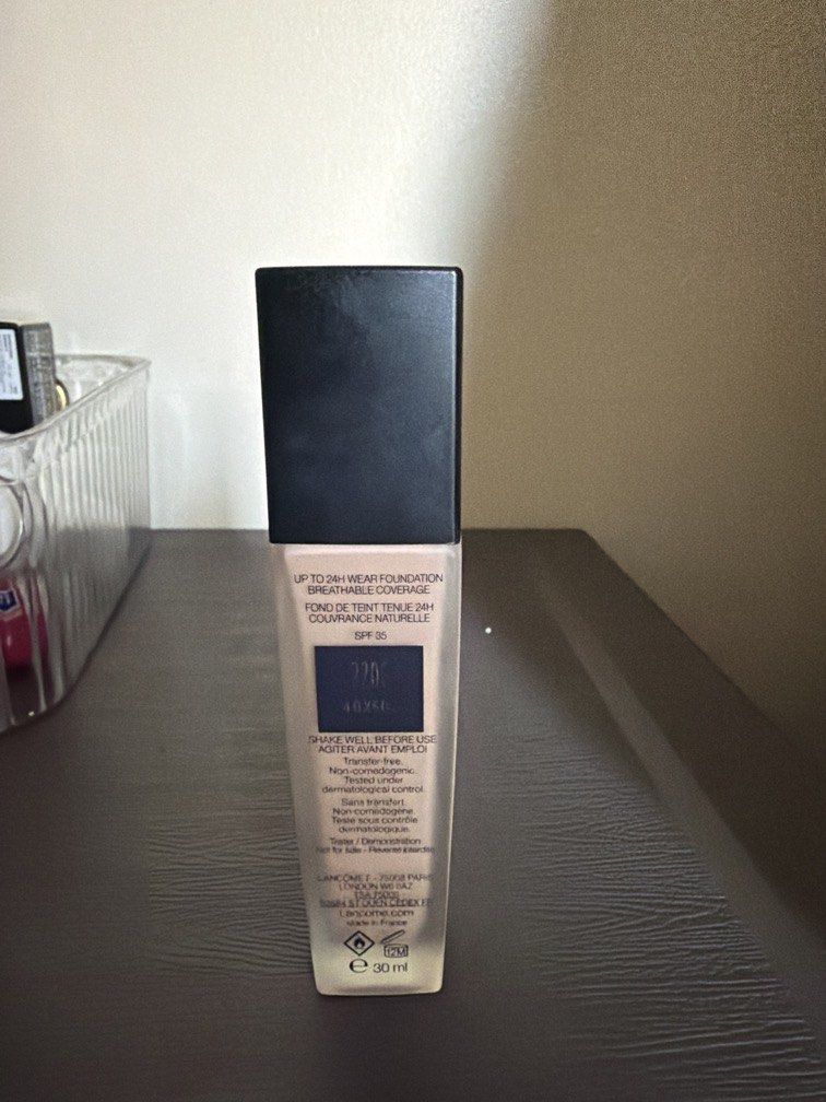 Lancome Foundation 220C (Category: Makeup) located in Manila. Submitted by mvx.xv (Listing ID 1434392858, Image 2). Description: Around 60-70% left Guaranteed authentic Shade 220 C.