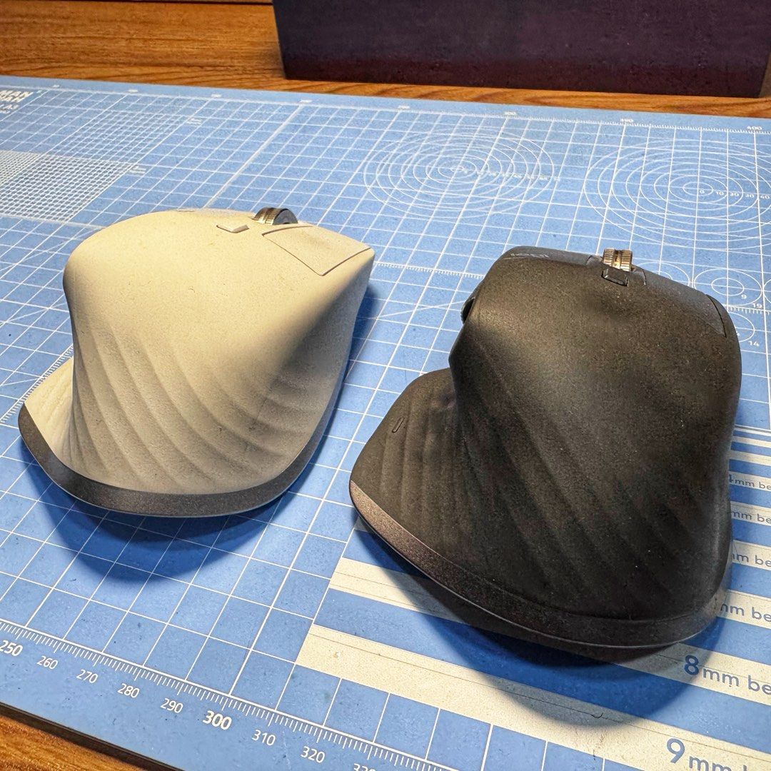 Logitech MX Master 3S Wireless Mouse - 2pcs Black & White442763876175063041