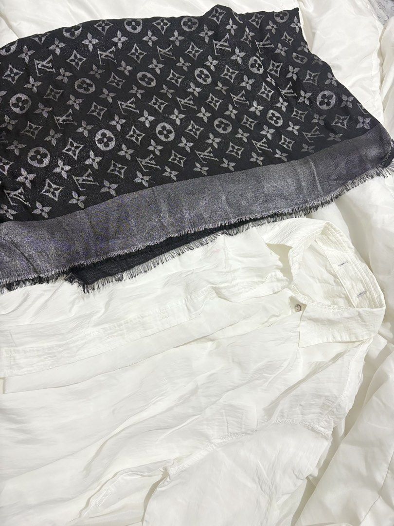 Lv Big Scarf and Mango White Longsleeves (Category: Longsleeves) located in Manila. Submitted by sbm07 (Listing ID 1434469162, Image 1). Description: Used once. .