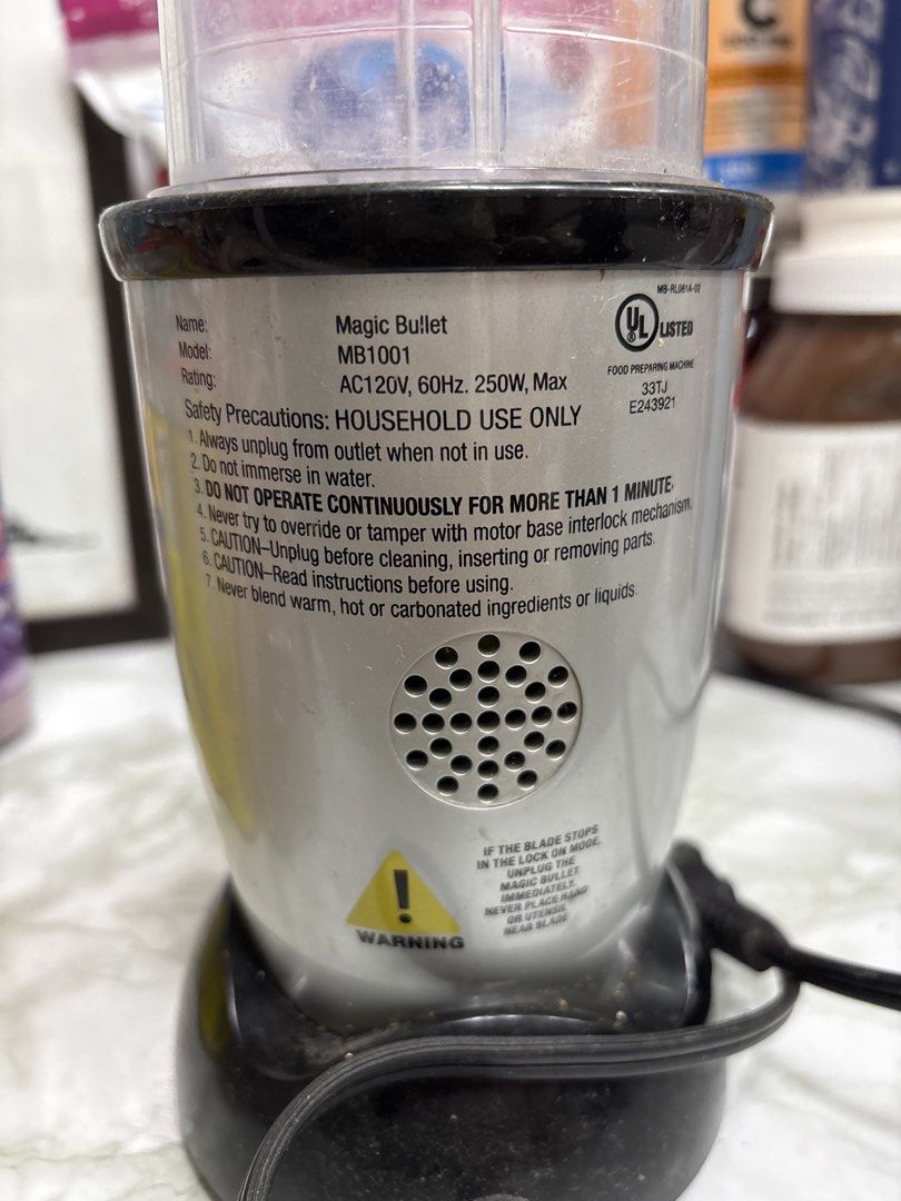 Magic Bullet blender 110V (Category: Juicers, Blenders & Grinders) located in Caloocan City. Submitted by purplevanilla.manila (Listing ID 1434416817, Image 2). Description: Magic Bullet blender 110V - issues, just needs voltage regulator when using - bought in USA.