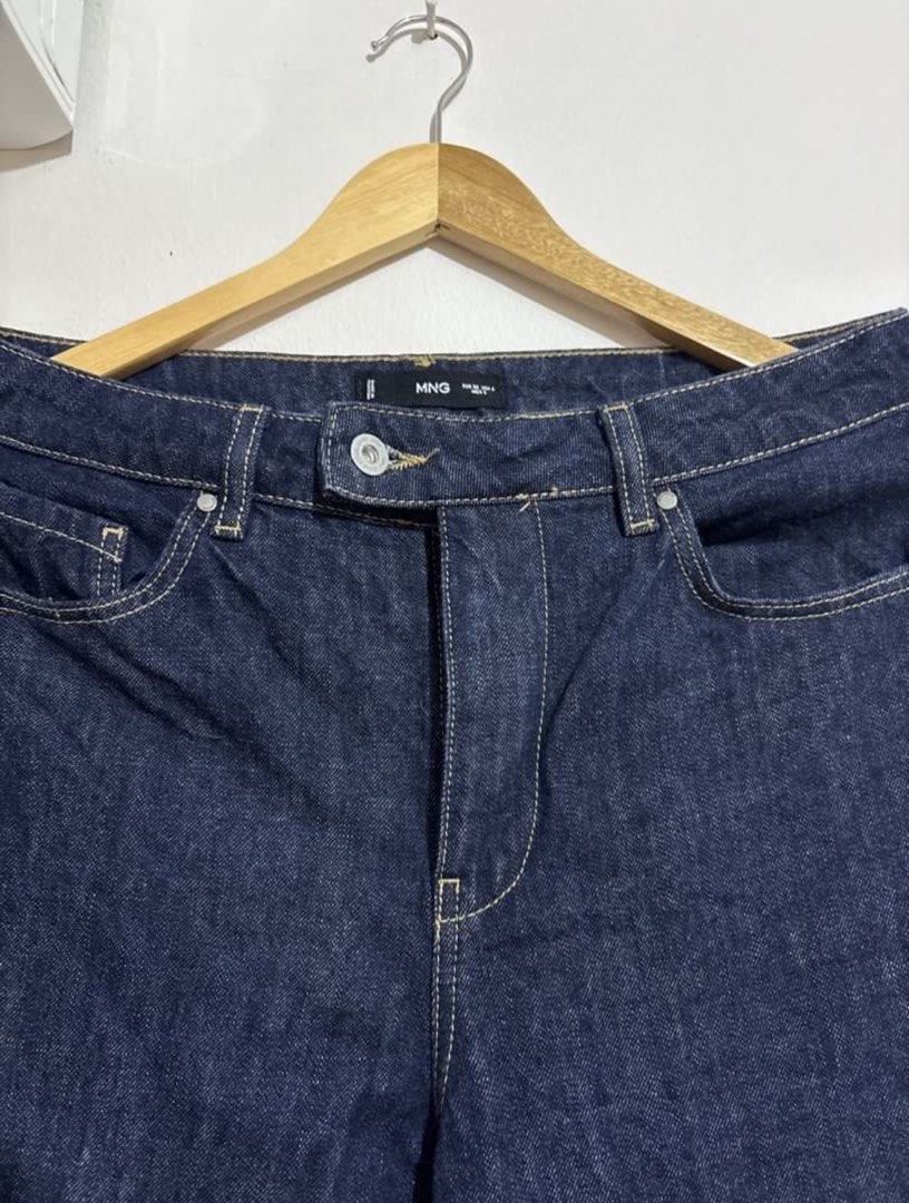 MANGO Dark Wash Jeans (Category: Jeans) located in Quezon City. Submitted by poesis (Listing ID 1434512951, Image 3). Description: - Classic 5 pocket design - Straight Leg cut .