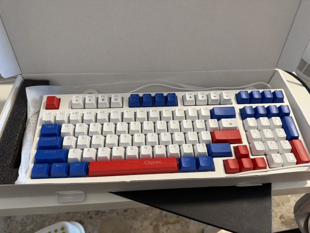 Mechanical Keyboard CLIPTEC465977845429708800