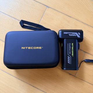（分類：）位於 。 由 Bidit007 提交（商品編號 1434449105，圖片 1）。簡介： 。