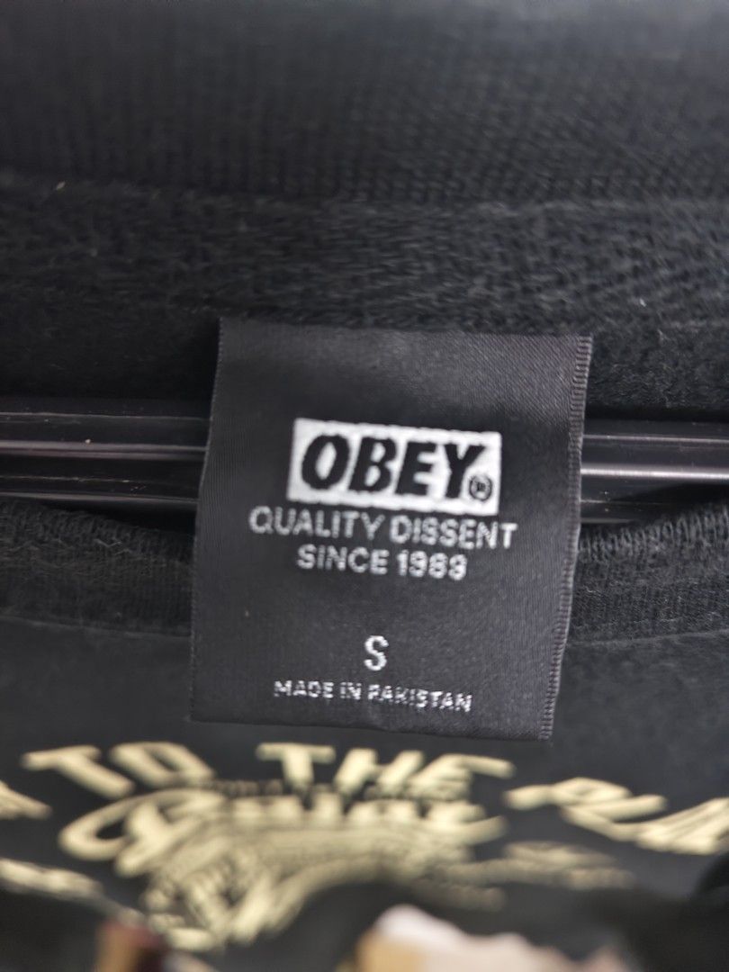 Obey "Paint It Black" sweatshirt - Size S (Category: Tshirts & Polo Shirts ) located in Cavite. Submitted by whew12 (Listing ID 1434560252, Image 3). Description: 🔥 Brand/Item: Obey "Paint It Black" sweatshirt - Size S 📏 Size: Small on tag (W: 20 x L: 26) 💰 Price: ₱500 🚚 Shipping: J&T or Lalamove (Shipping fee shouldered by buyer) 📸 Swipe for more photos and details ⚠️ Color may vary slightly due to lighting 💌 DM for inquiries.