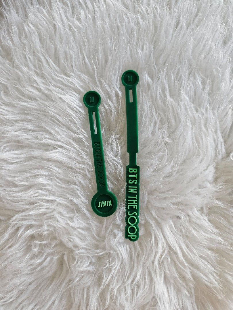 Official BTS In the Soop Cup Markers (Category: K-Wave Merchandise) located in Cardona. Submitted by chimmycharmed20 (Listing ID 1434441733, Image 1). Description: In the Soop Cup Markers ✅ Official ✅ On-hand ✅ New Price: ₱150 DOP: Within 2 weeks after placing the order MOP: GCash / BDO / Landbank MOD: J&T Express.