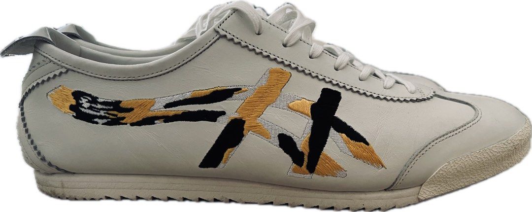 Onitsuka Tiger Mexico 66 White Sneakers (Category: Dress Shoes) located in Singapore. Submitted by cwgp2sxgyn (Listing ID 1434451609, Image 2). Description: - Colour not available in SG store, bought from Japan - Wore once - Onitsuka Tiger Mexico 66 sneakers - White colorway - Black and gold stripes - Made in Japan - Size: US 11.5, EU 46, CM 29.