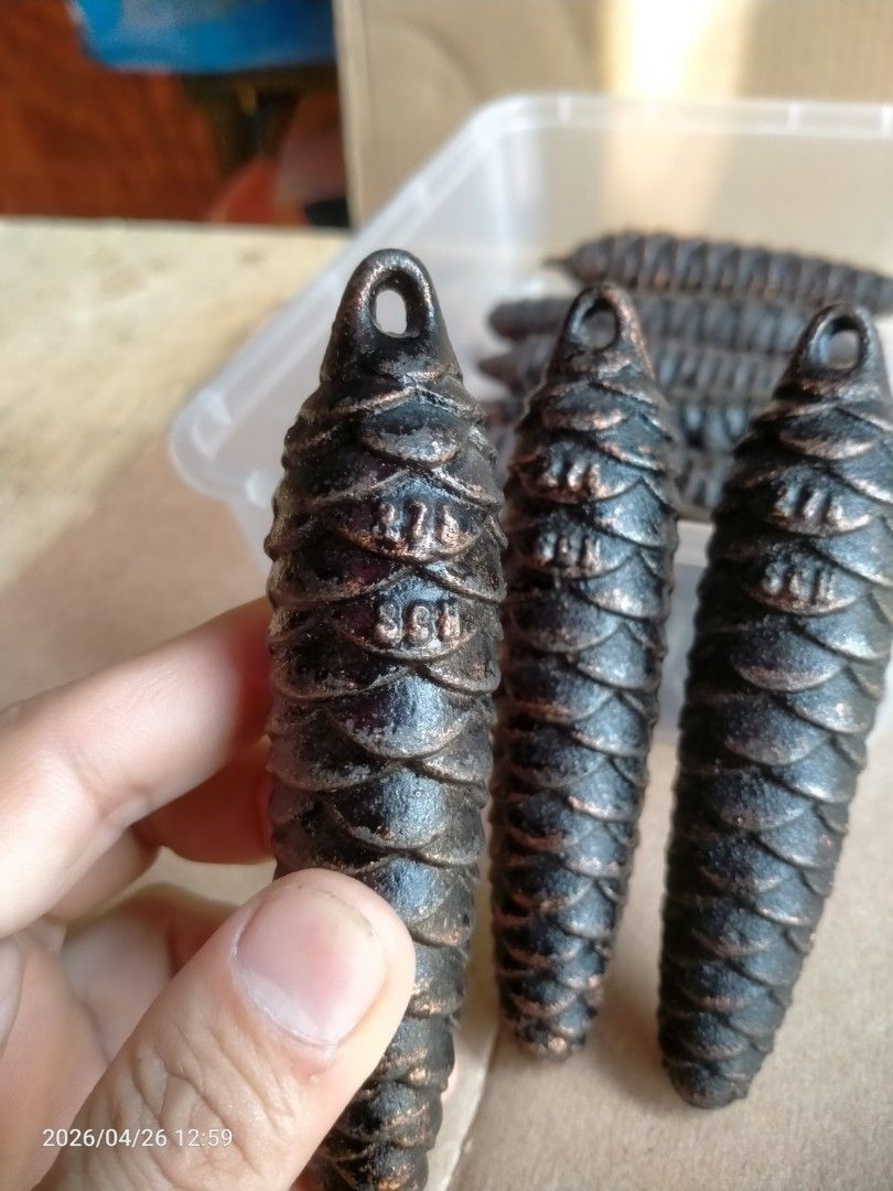 Original clock parts - Weights for cuckoo clock - 275 grams (Category: Clocks) located in Manila. Submitted by cde.manila (Listing ID 1434502896, Image 2). Description: Weights for 1-day cuckoo clock Marked 275 SCH Made in Germany Original clock parts 700 pesos per piece 10 pcs available Pick up Balut Tondo Manila Or ship via LBC nationwide, add 100 sf tags: vintage clock antique clock mechanical clock keywind clock howard miller seth thomas herm