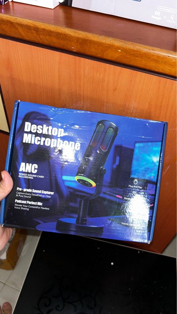 Plug and play PC microphone437756071605053448