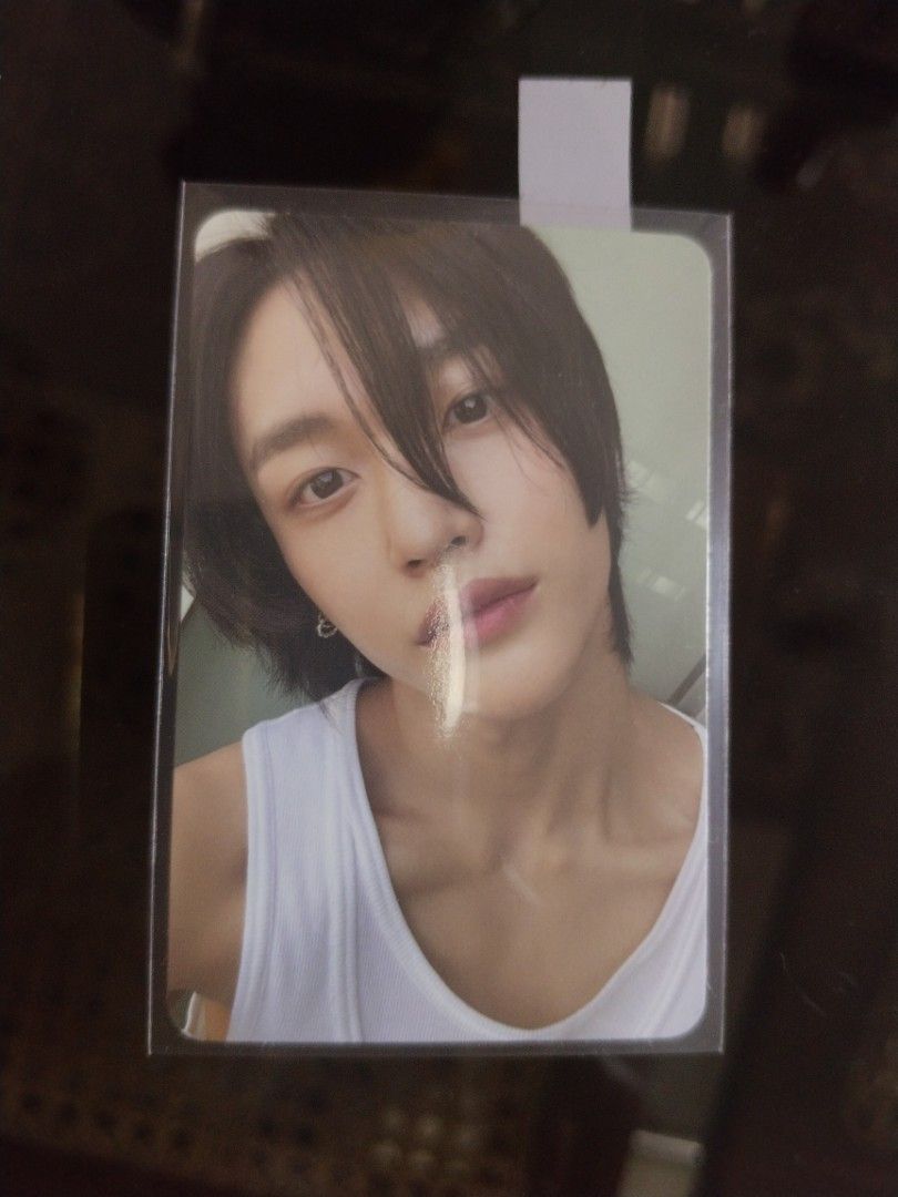 RIZE Get A Guitar Photocard (Category: Music Accessories) located in Manila. Submitted by tyrapple (Listing ID 1434449353, Image 1). Description: - RIZE Get A Guitar photocard - Features a member image - Includes protective sleeve - Back of card has RIZE logo and handwritten message - Distributed by Kakao Entertainment Corp..