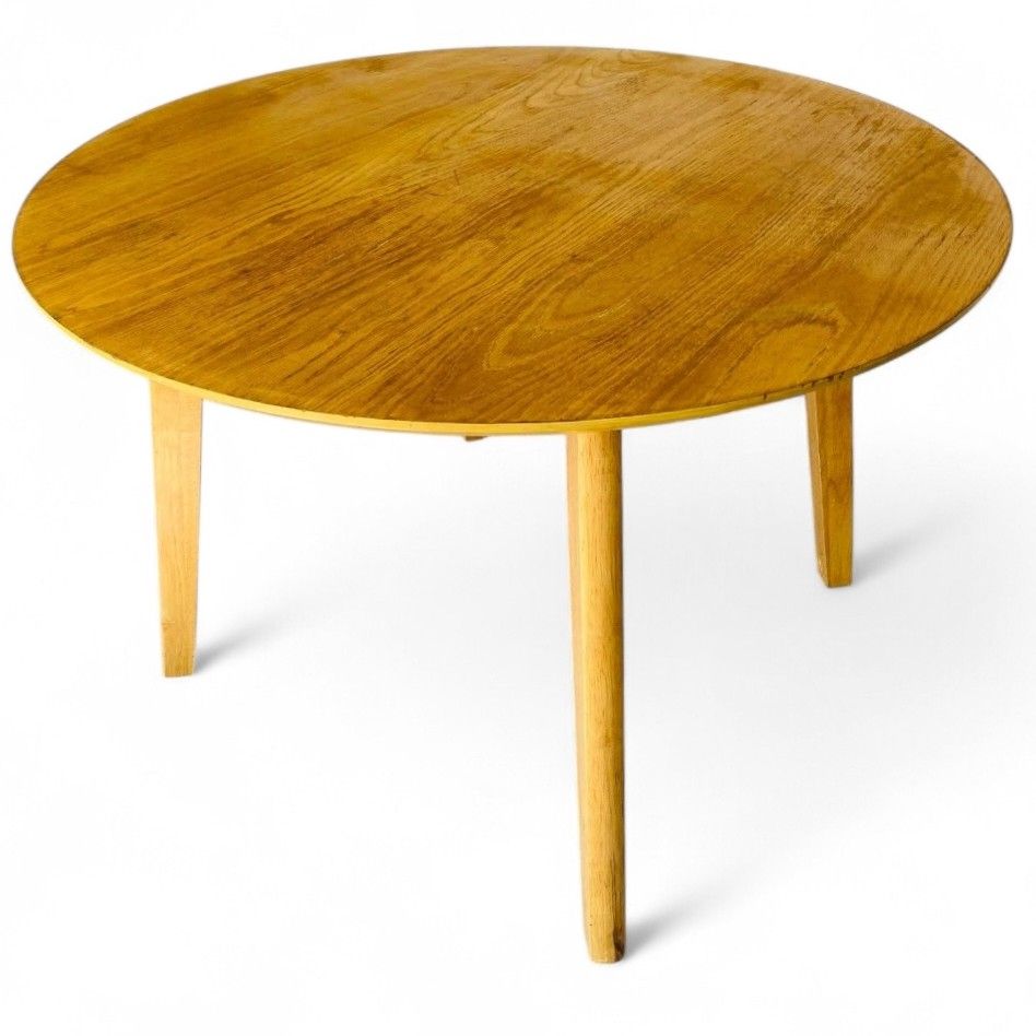 ROUND WOODEN DINING TABLE (JAPAN SURPLUS) (Category: Tables & Sets) located in Bulacan. Submitted by by_adette (Listing ID 1434413649, Image 3). Description: Measurements: D41.5"xH28" •NOT FOR VERY LOW BALLER LOCATION: Bulacan Actual measurements indicated on pics. •Please manage your expectations pa din po dahil ito ay JAPAN SURPLUS sila po ay hindi brandnew minsan may mga minimal scratches or minimal sign of usage lang po. But still in good con