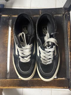 (Category: ) located in . Submitted by vans09 (Listing ID 1434585672, Image 1). Description: .