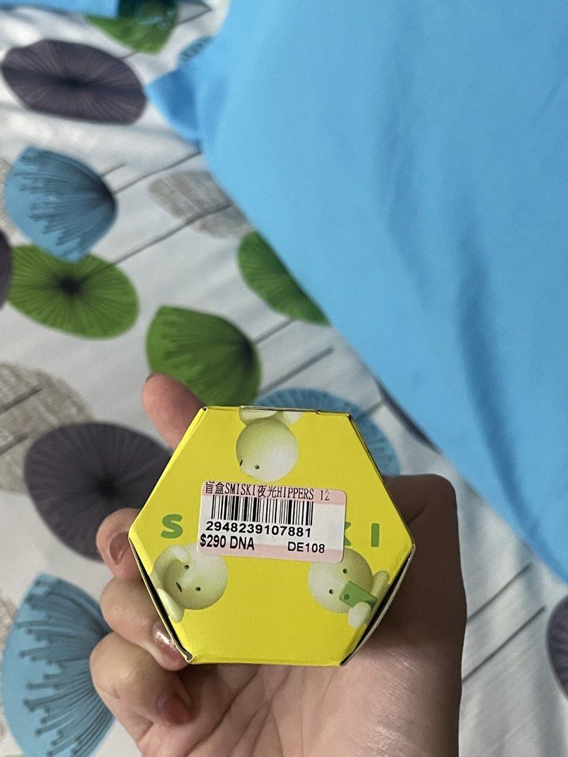 SEALED SMISKI HIPPER (Category: Designer & Blind Box Toys) located in Antipolo. Submitted by itsyogirl_ac (Listing ID 1434419596, Image 3). Description: sealed can disc (no to lowball; last one that bought the hipper got the secret) .