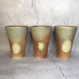 (Category: ) located in . Submitted by ceramicscubby (Listing ID 1434579920, Image 1). Description: .