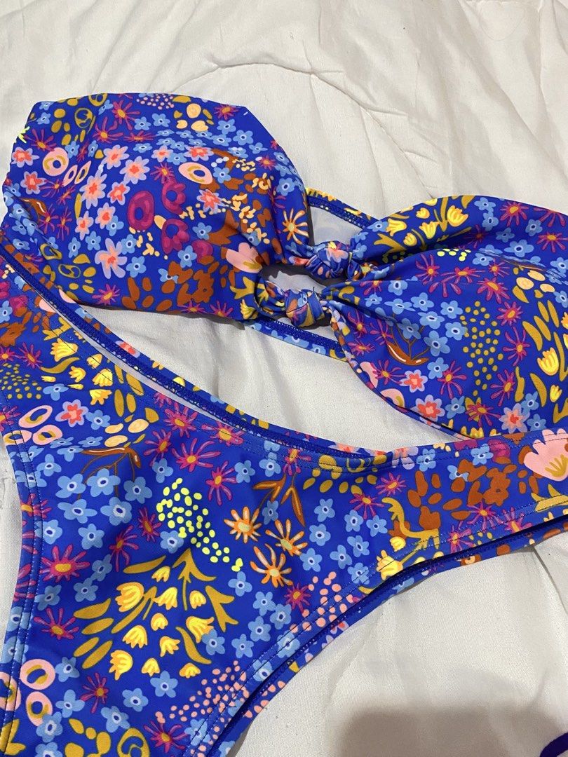 Shein Blue Floral Bikini Swimsuit (Category: Bikinis & Swimsuits) located in Caloocan City. Submitted by ashpreloves (Listing ID 1434497181, Image 2). Description: Size s-m not used.