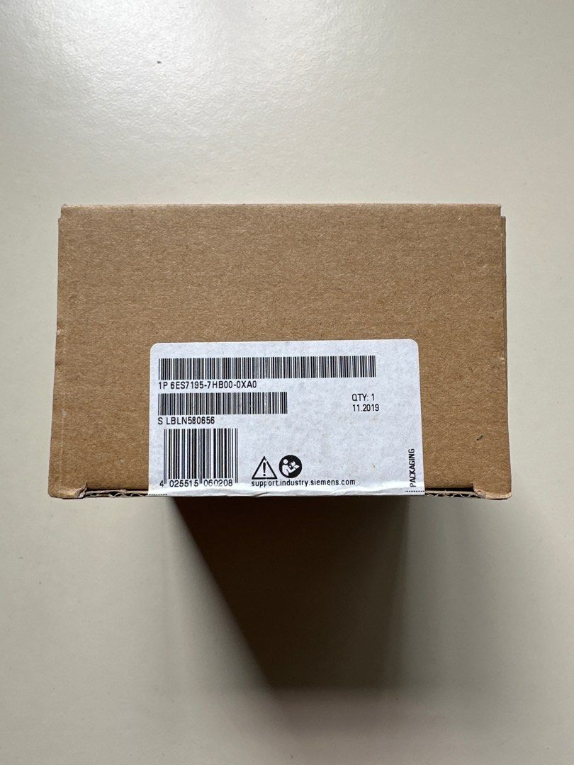 Siemens SIMATIC ET200 PLC Module493220645643243521