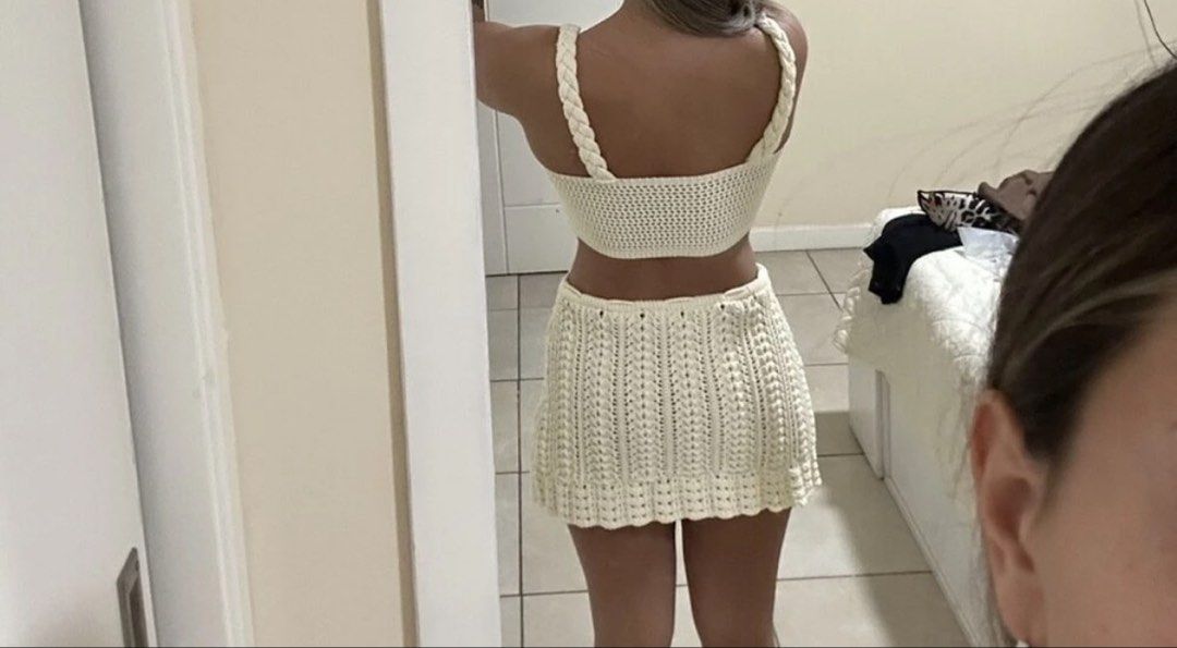 SUMMER COORDINATES/TERNO (Category: Sets or Coordinates) located in Manila. Submitted by youngearth-659f (Listing ID 1434514059, Image 3). Description: bought this for 1.2k - only used once in beach at Hong Kong - super nice dress - will declutter my clothes.