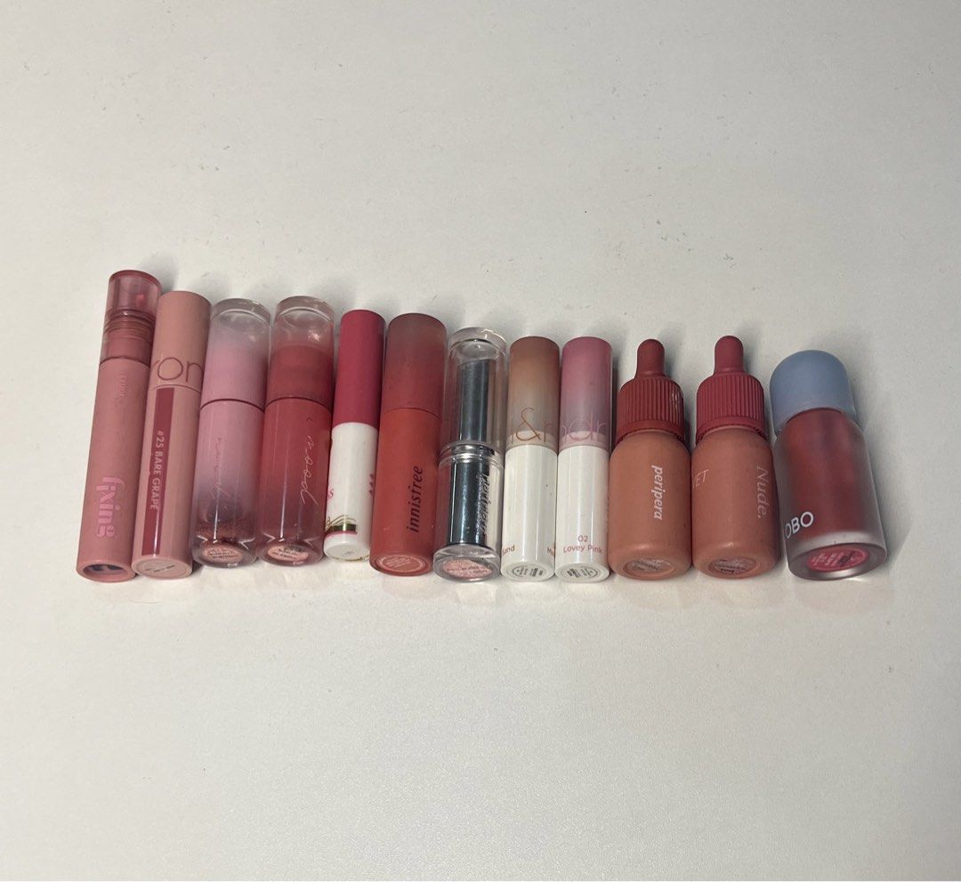 Take all korean lippies (Category: Makeup) located in Manila. Submitted by bahialover (Listing ID 1434511566, Image 1). Description: from left to right 140, 100, 75, 75, 150, 340, 300, 250, 250, 300, 300, 400 - Feel free to dm me for the condition RFS: I need funds asap :( MOP: Gcash MOD: Lalamove (SF is shouldered by buyer) .