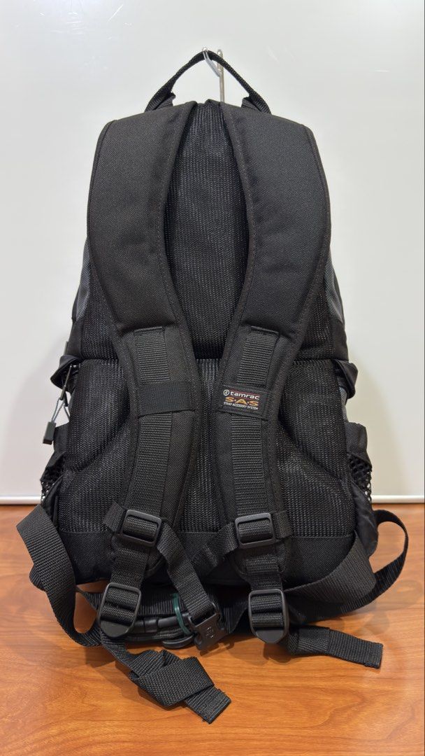 Tamrac Adventure 7 Camera Backpack (Category: Camera Bags & Carriers) located in Binangonan. Submitted by c_r_i_s (Listing ID 1434402183, Image 3). Description: Key Features Dual-Compartment Design: The backpack features a completely foam-padded lower section specifically for camera gear, while the unpadded upper section functions as a traditional backpack for personal items Protective Camera Section: The lower compartment is lined with high-dens
