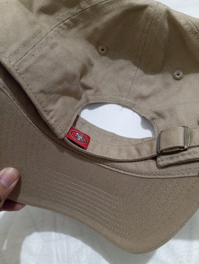 Team apparel brand Sf 49ers (Category: Caps & Hats) located in Manila. Submitted by lm_collections (Listing ID 1434538339, Image 3). Description: Team apparel brand Sf 49ers UNSTRUCTURED Adult size Original Brandnew.