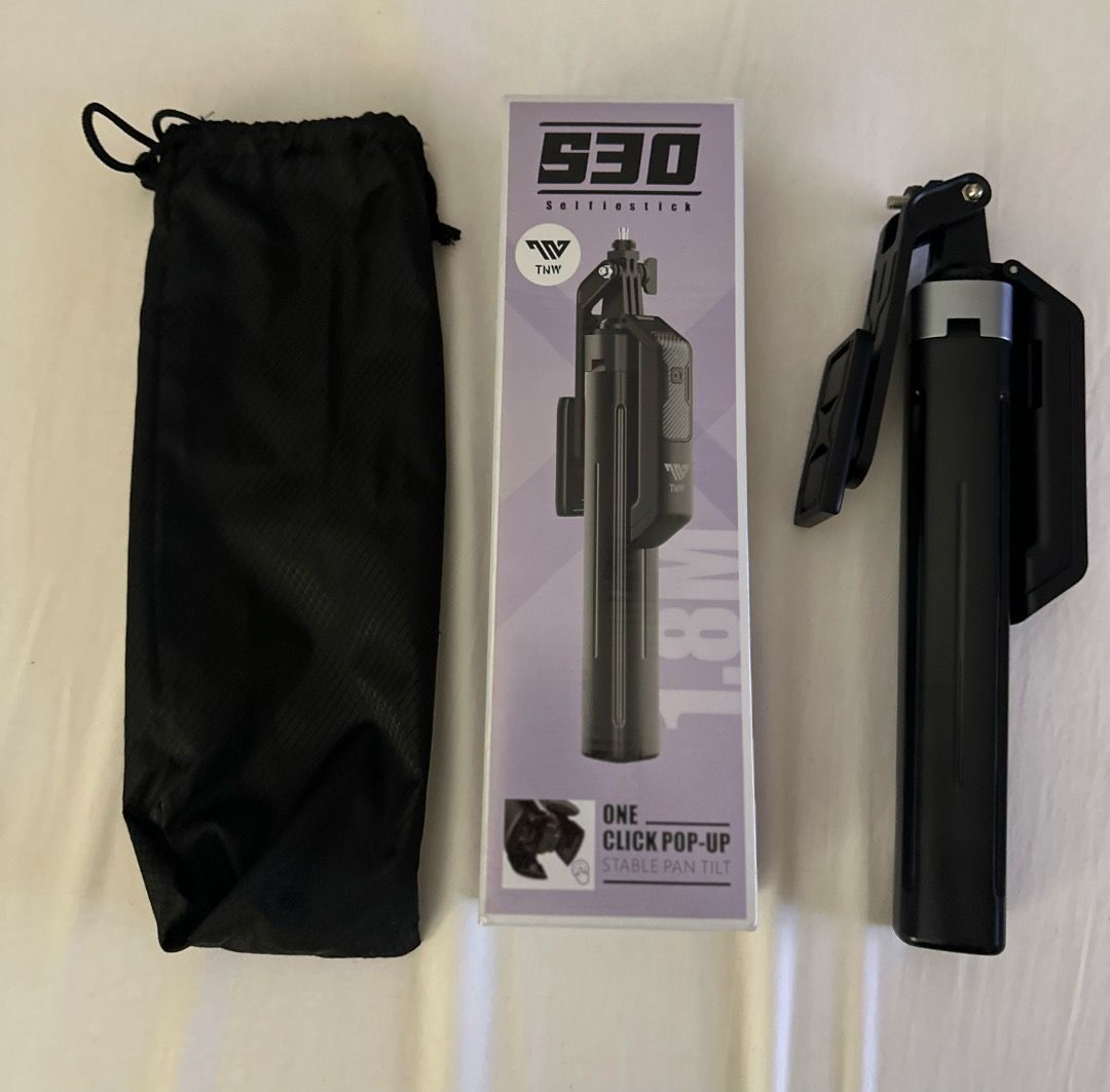 TNW S30 Selfie Stick 1.8M (Category: Tripods & Monopods) located in San Juan City. Submitted by looneybin559 (Listing ID 1434453110, Image 3). Description: - TNW S30 Selfie Stick - Black color - Extends up to 1.8 meters - One-click pop-up design - Stable pan tilt - Includes carrying pouch Never used. Just kept in storage. WYSIWYG. ***ITEM IS AVAILABLE IF YOU CAN SEE THIS MESSAGE. Please avoid asking again. NO MEASUREMENTS/NO TRADES. Payment via G