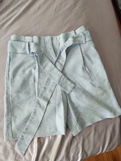 (Category: ) located in . Submitted by emmmum (Listing ID 1434419919, Image 1). Description: .