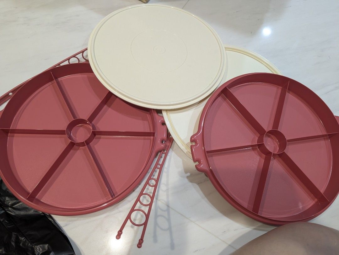 Tupperware storage493178085389772801