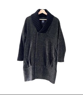 (Category: ) located in . Submitted by jtia_designer_luxury_fashion (Listing ID 1434495898, Image 1). Description: .