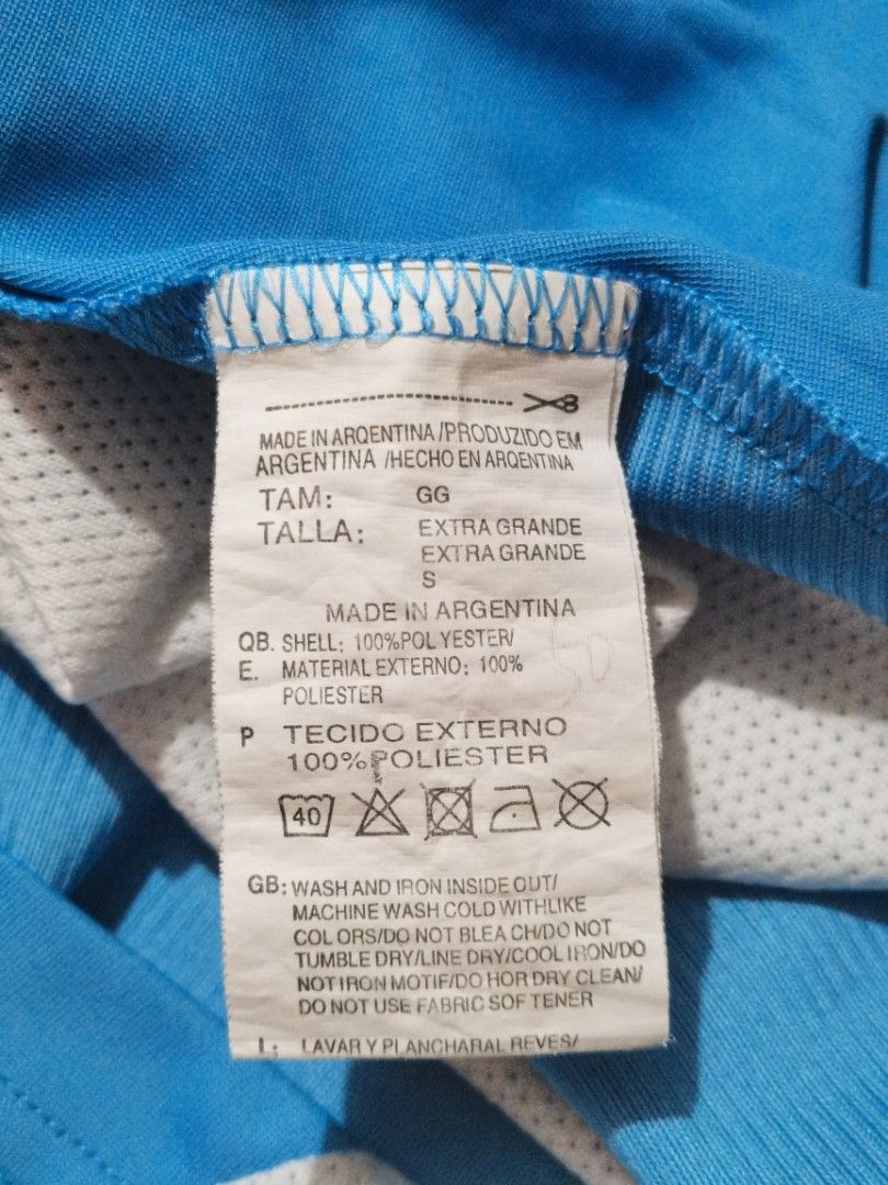 VINTAGE ADIDAS ARGENTINA JERSEY (AUTHENTIC) (Category: Activewear) located in San Carlos City. Submitted by heverlim (Listing ID 1434450946, Image 2). Description: -Authentic Adidas Argentina national team jersey -Dimension: 21W x 28L front, 29L back - Made in Argentina - Features the AFA crest and Adidas logo - Adidas logo on lower left - Classic light blue and white stripes.