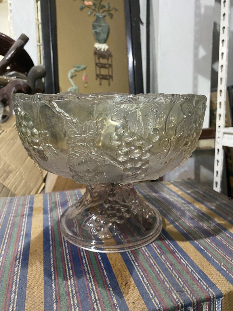 Vintage Fruit Tray (Category: Food Organization & Storage) located in Quezon City. Submitted by yumiramirez (Listing ID 1434456937, Image 3). Description: Vintage Fruit Tray .