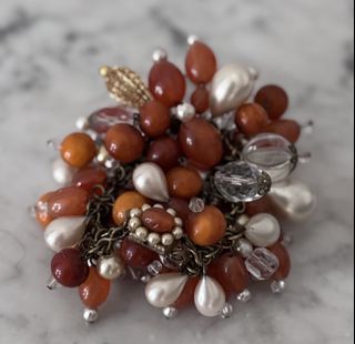 (Category: ) located in . Submitted by owl.atelier (Listing ID 1434463606, Image 1). Description: .