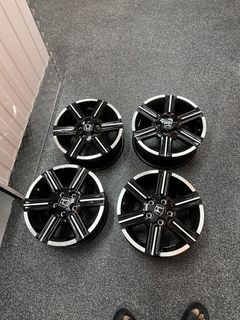 (Category: ) located in . Submitted by viteza_motors (Listing ID 1434801590, Image 1). Description: .