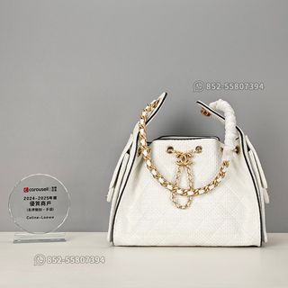（分類：）位於 。 由 loewe-celine 提交（商品編號 1434678050，圖片 1）。簡介： 。