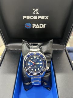 （分類：）位於 。 由 klwatch1997 提交（商品編號 1429395427，圖片 1）。簡介： 。