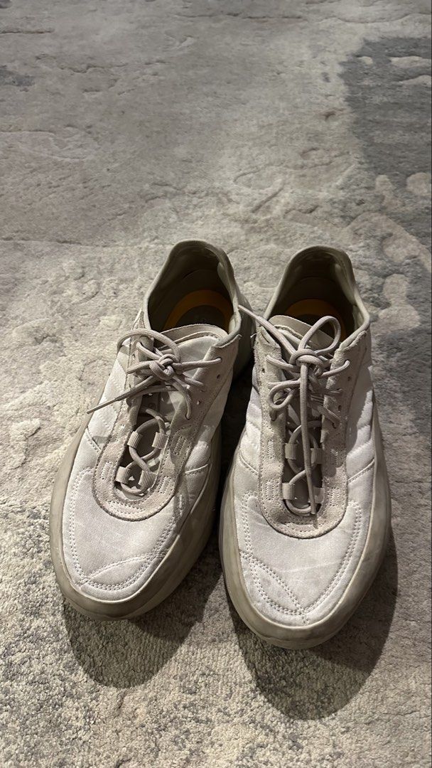 Adi Dassler Adifom TRXN Beige (Category: Sneakers) located in Quezon City. Submitted by donbcro (Listing ID 1434760841, Image 2). Description: - Adi Dassler Adifom TRXN Beige sneakers -sole: 8/10 -very comfy - Available for meetups in Katipunan and Congressional Ave..