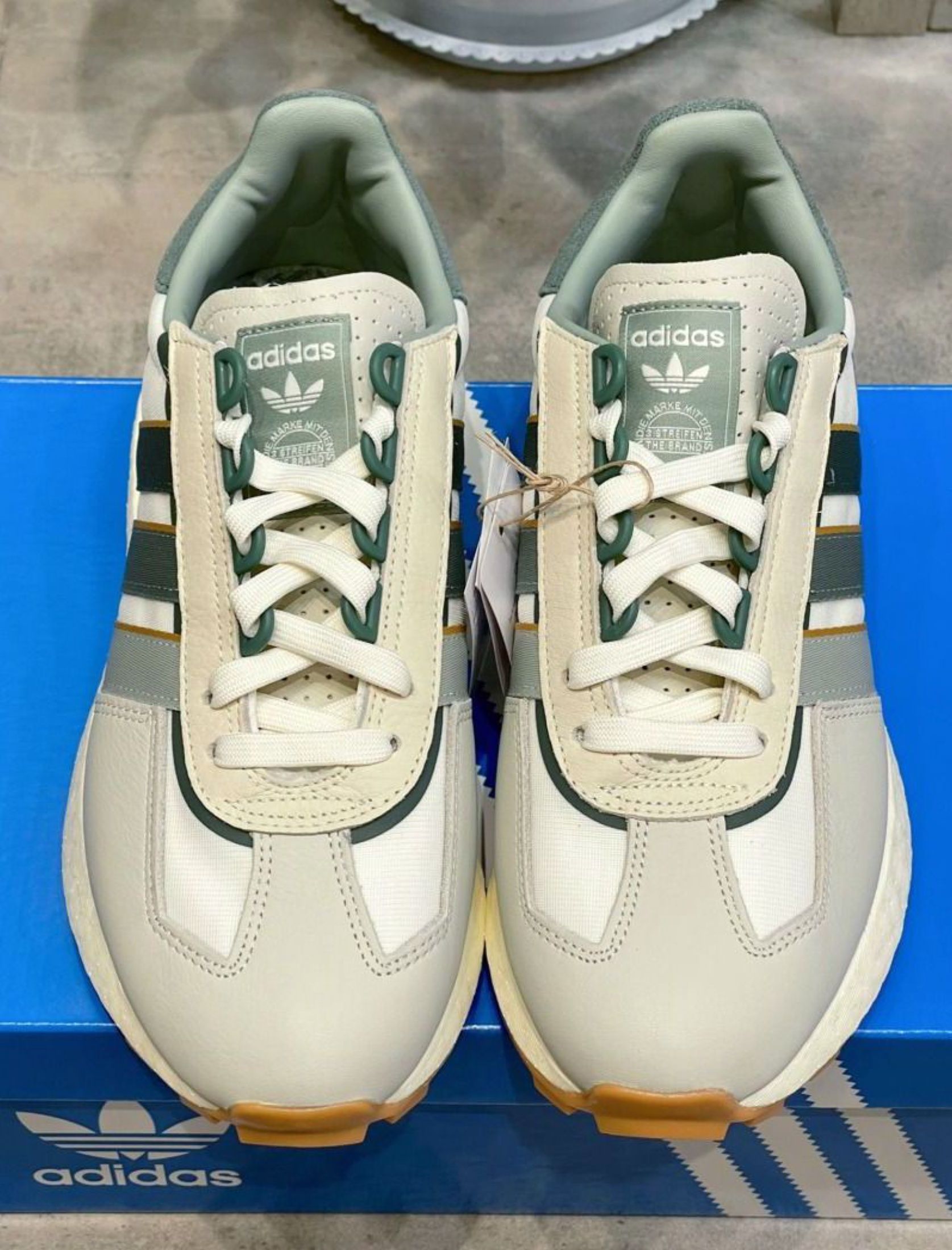 adidas gazelle silver green womens Adidas Retropy E5 Dark Green White Gum