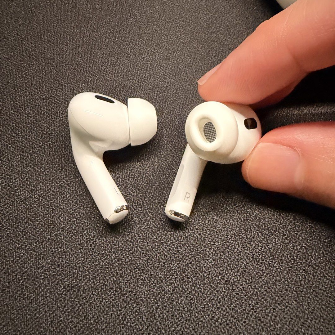 Apple AirPods Pro 2nd Generation439436145318307842