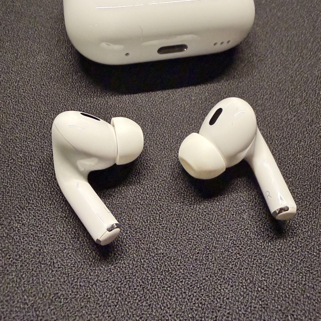 Apple AirPods Pro 2nd Generation439436145318307841