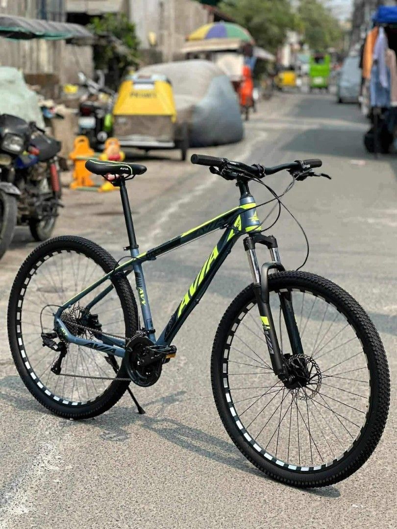AVIA STORM 29ER MTB HYDRAULIC BRAKES (Category: Bicycles) located in Marikina City. Submitted by gemma_00 (Listing ID 1434708341, Image 3). Description: NAGBABALIK NA PINAKAMURANG HYDRAULIC 29ER MTB 😍👌 👉AVIA STORM 29ER MTB HYDRAULIC BRAKES ✔️FREE ASSEMBLE 💥SALE PRICE▪️ 6,999 ONLY👌 AVAILABLE COLORS ✔️Gray green ✔️Gray orange SPECS: ✅3X9 - 27 SPEED ✅Frame: ALLOY ✅LOCK IN/OUT SUSPENSION FORK ✅RSX HYDRAULIC BRAKE ✅L-TWOO A5 SHIFTER ✅L-TWOO A5 BR