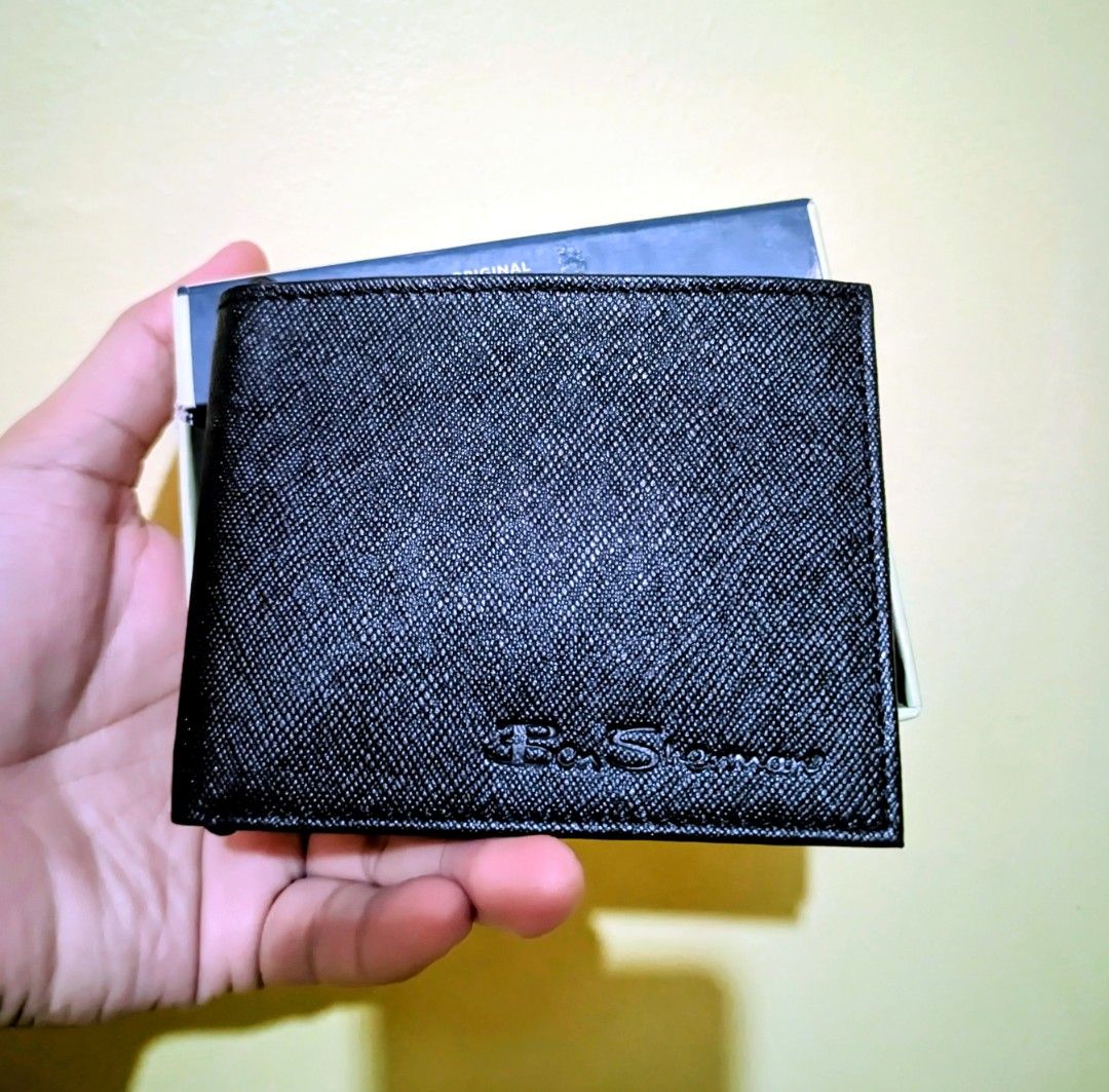 Ben Sherman Designer Leather Wallet (Category: Wallets & Card Holders) located in Cebu City. Submitted by rachoteg94453 (Listing ID 1434757963, Image 1). Description: - Ben Sherman bi-fold wallet - Leather - Comes with original box - Brand New.