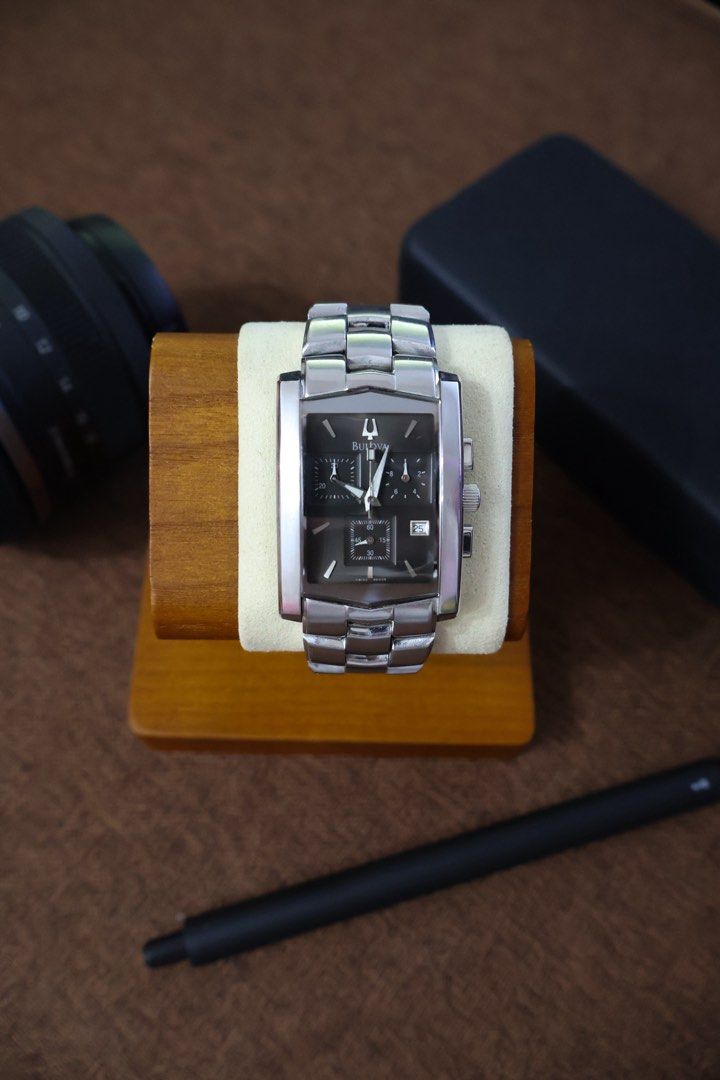 Bulova Rectangular Chronograph Watch (Category: Luxury Watches) located in Manila. Submitted by arriam06 (Listing ID 1434761802, Image 1). Description: Bulova 96G09 Chronograph, a classic timepiece noted for its distinctive rectangular case and reliable Swiss movement. Charcoal-grey dial with three sub-dials for chronograph functions. Php 17,500 negotiable 📩DM for inquiry #bulova #bulovaph #bulovawatch #bulovachronograph #bulovatank.