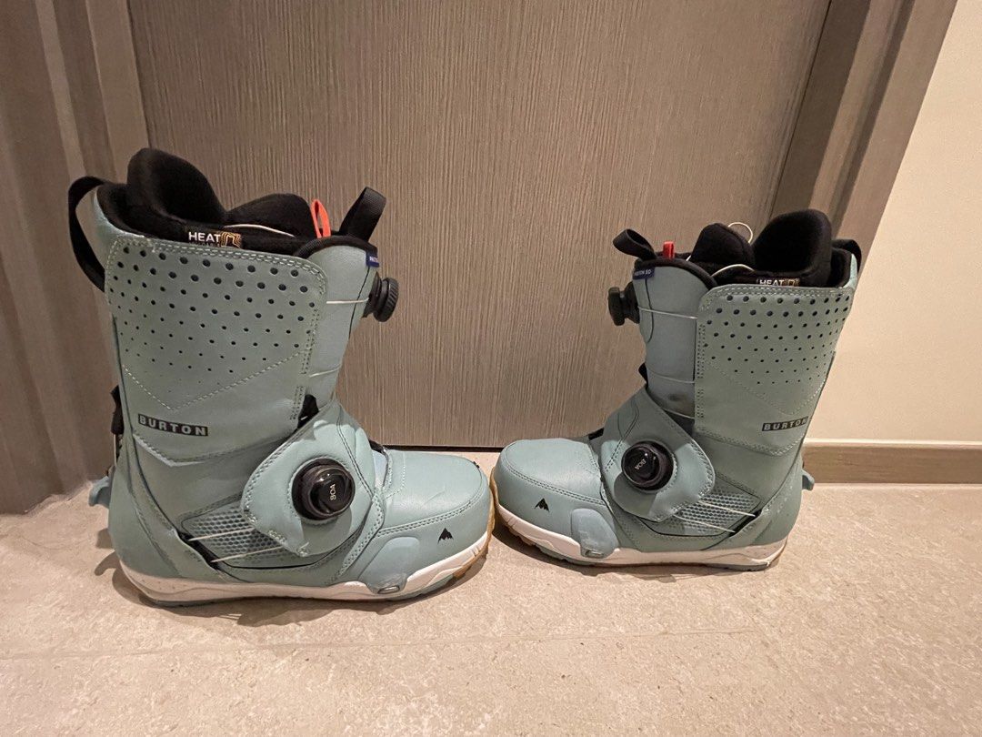 Burton Photon Boa Snowboard Boots( Men) （分類：其他運動配件）位於 Hong Kong。 由 carcarcattt 提交（商品編號 1434742421，圖片 2）。簡介： Burton Photon Boa snowboard boots. Features a dual-zone BOA closure system for a secure fit. Thermal insulated inner layer . For step on binding only. Size EU 43。