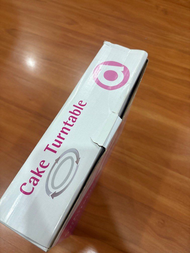 Cake turntable466390922497904641