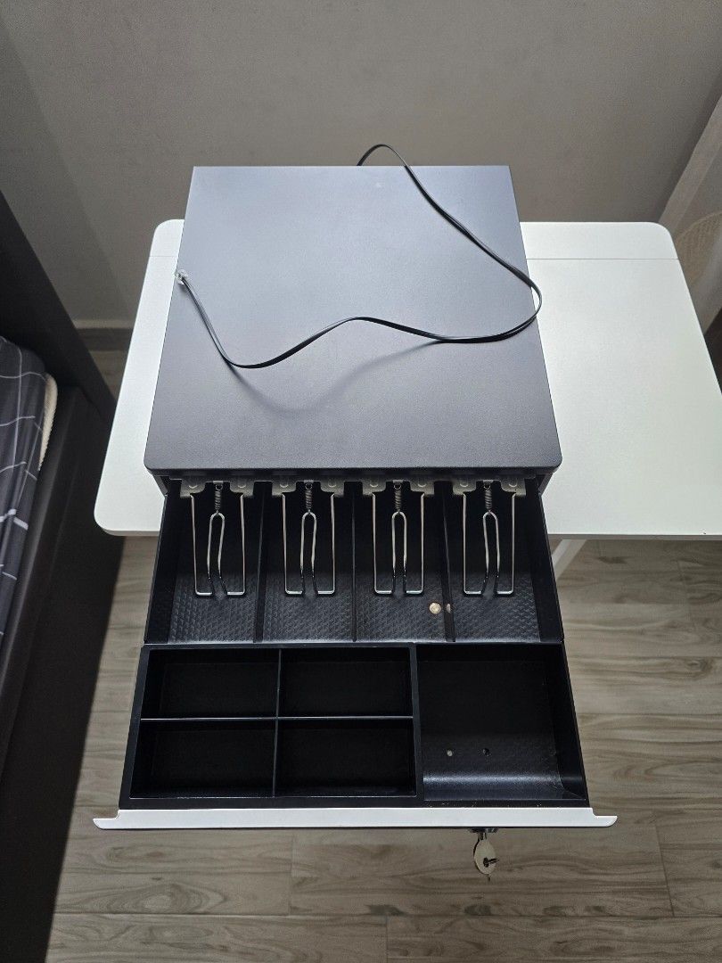 Cash Drawer439451869890498560