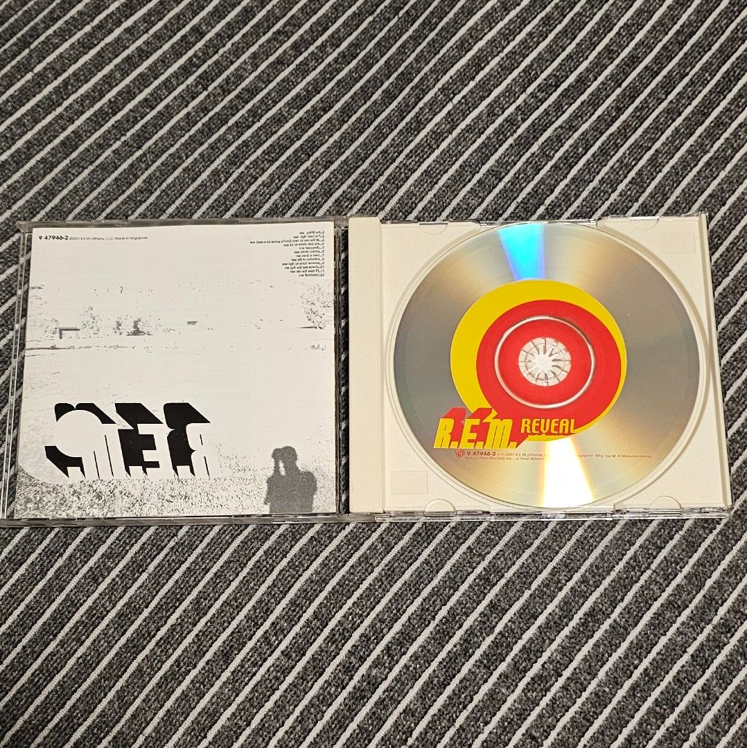 🌟🇸🇬[CD Album] R.E.M. – Reveal (2001) (Category: CDs & DVDs) located in Singapore. Submitted by strangecell (Listing ID 1434753953, Image 2). Description: Many more Various Genres: https://www.carousell.sg/p/1253907759 Disco/Funk/Soul/Easy Listening/ Lounge/Jazz/Chill-out: https://carousell.com/p/1028943398 Electronic Dance, EDM, DJ Mix: https://carousell.com/p/1035784902 *************************************** Self-collect at Area Serangoon Ce