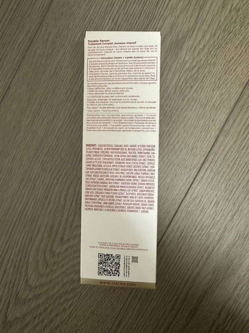 Clarins Double Serum [Hydric + Lipidic System] 100ml (Category: Face Care) located in Singapore. Submitted by linwoodkal85473 (Listing ID 1434677041, Image 2). Description: Hydric + Lipidic System.