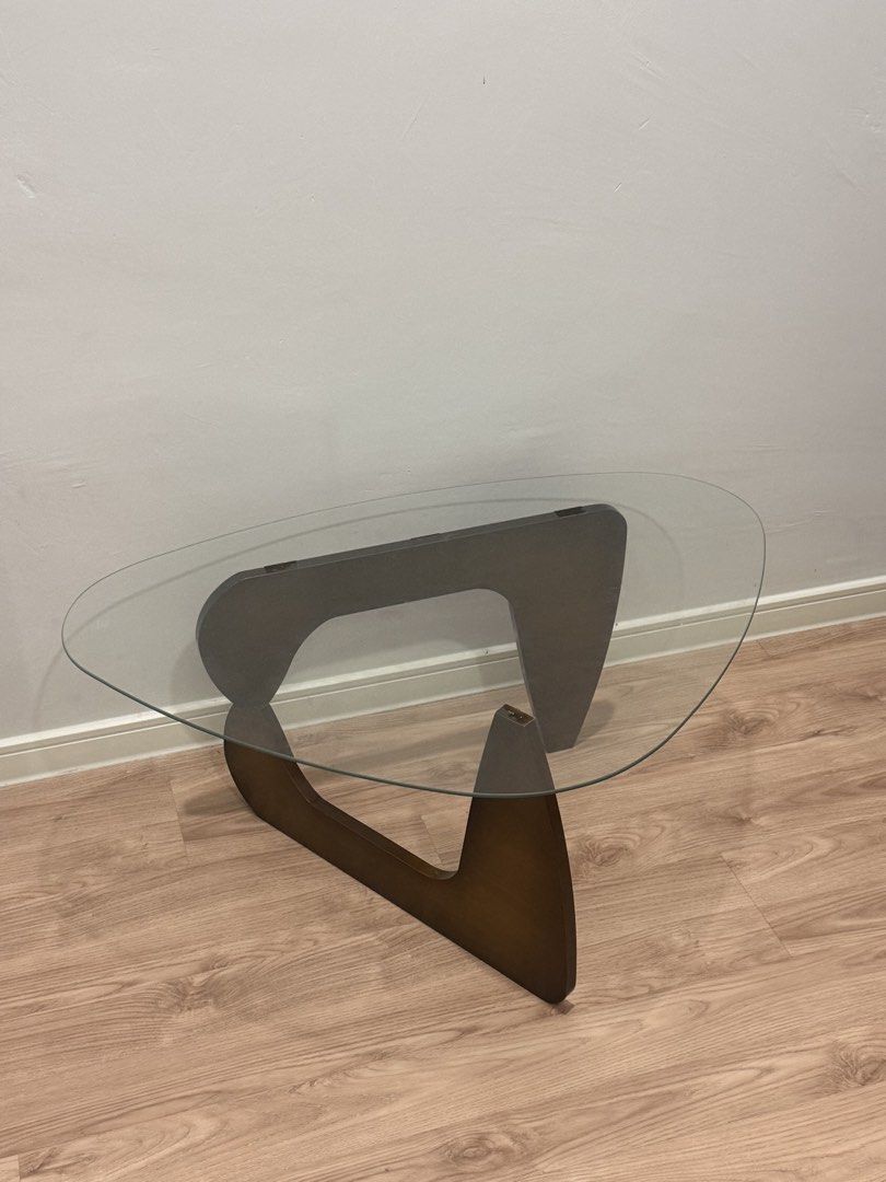 Coffee table triangle (Category: Tables & Sets) located in Ayer Keroh. Submitted by caramelsummer (Listing ID 1434734977, Image 1). Description: .