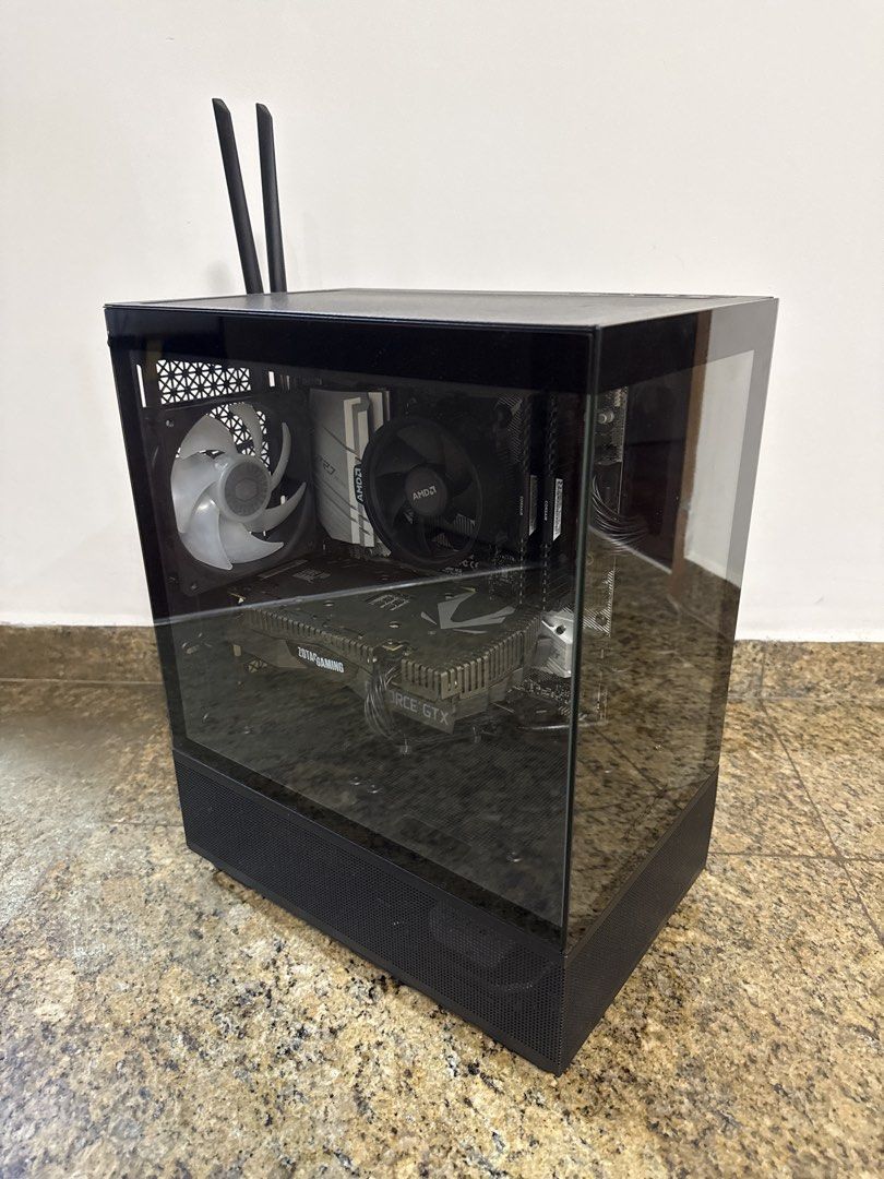 Custom Gaming PC - Black Case439428738062766080